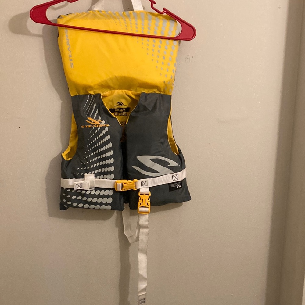 Stearns Infant Antimicrobial Life Jacket